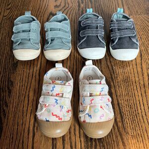 Cat & Jack Sneaker Bundle (Size 7)